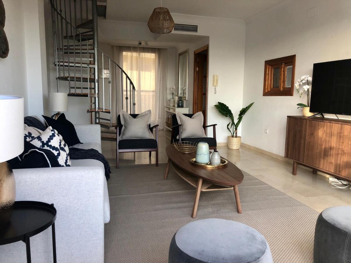 Appartement Luxurious Duplex Penthouse With Golf And Sea Views à Benalmádena Extérieur photo